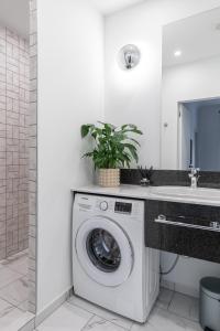 MIRO Rooms French - quiet chic, free private parking