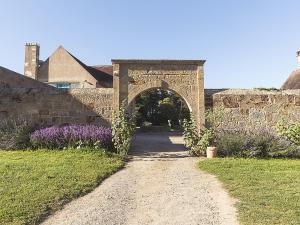 Maisons de vacances Gorgeous manor in the Auvergne with private pool : photos des chambres