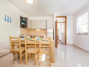 Lakeside Home, Dramalj