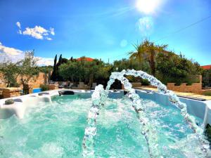 Apartment in Murter with swimming pool