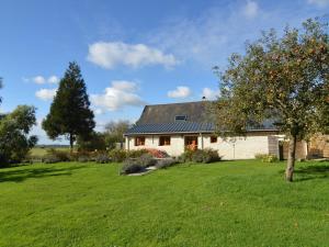 Maisons de vacances Detached holiday home in the Normandy countryside : photos des chambres