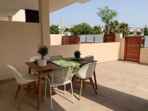 Bianca Beach 106, ground floor 250m from Mil Palmeras beach