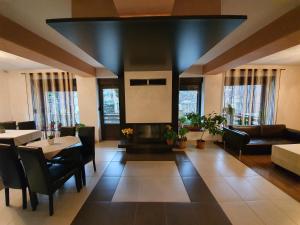 Pensiunea Public House