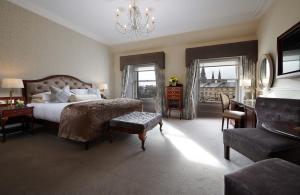 Superior King  room in The Bonham