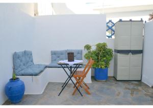 Tsakonas Plakes Studios