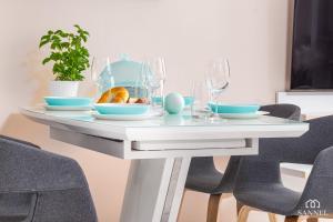 Apartament Lazure przy lesie-Słoneczne Tarasy Dziwnówek-SANNEL Apartments for rent