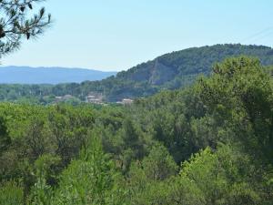 Villas Lush Villa in Beaucaire with Swimming Pool : photos des chambres