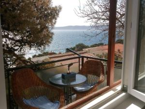 Delightful apartment with a sea view