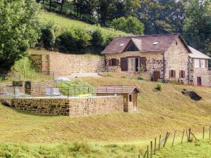 obrázek - Modern Villa in S rilhac with Private Pool