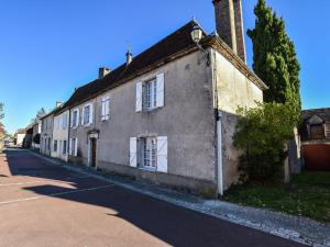 Maisons de vacances Holiday Home in Montfaucon with Fenced Garden Terrace BBQ : photos des chambres