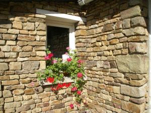 Maisons de vacances Lovely holiday home with garden terrace and fantastic view in Guilberville : Maison de Vacances 1 Chambre