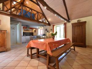 Maisons de vacances Modern Holiday Home with Swimming Pool nearby Sarlat : photos des chambres