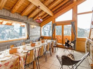 Chalets New and very comfortable chalet with many facilities : Chalet Supérieur