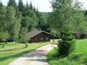 Chalets Quaint Chalet in Ventron with Roofed Terrace : photos des chambres