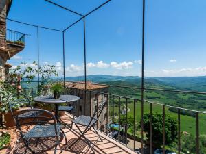 Wonderful Holiday home in Tuscany with private terrace