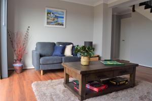 The Bentley - 5 bdrms, 3 bthrm, Sleeps 12, WiFi, Linen,