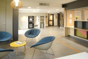 Hotels B&B HOTEL Angouleme : photos des chambres