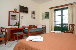 Apollon Hotel Naxos Greece