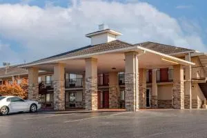 Quality Inn Russellville I-40 - 温泉城