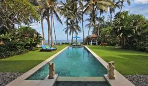 Villa Samudra Luxury Beachfront - Ketewel