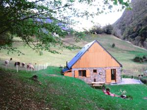 Maisons de vacances Chalet Le Bordarriben sauna & spa : photos des chambres