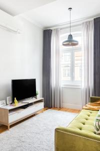 Augusta Street 213 - 3 Esq