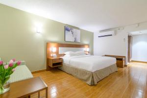 Dhafra Beach Hotel