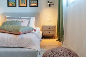 Amazing Studio - Top Location - Netflix