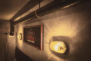 Tombori Shukuhakushitsu 203