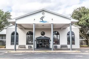 Lake View Inn - 矿泉井城