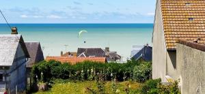 Le clapotis de l Ô, calme, balcon sur la mer, à 2 h de Paris