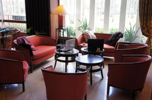 Hotels Le Grand Monarque : photos des chambres