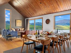 Holiday Home room in Sicilian Luxury Retreat