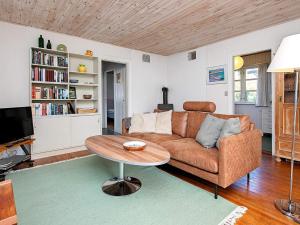 Three-Bedroom Holiday Home  room in Three-Bedroom Holiday home in Væggerløse 22