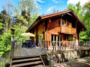 Beautiful Chalet with Sauna near the Forest in Durbuy