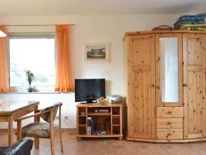 Bungalow in Rerik near the Baltic Sea coast - ريريك