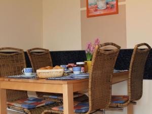 Cozy Apartment in Kuhlungsborn with Terrace