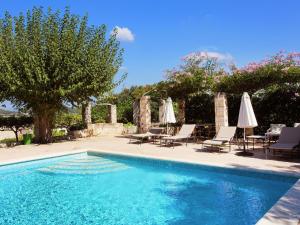 Terraced House in Mallorca with Pool