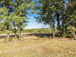 Maisons de vacances Tranquil holiday home in Salignac with shared pool : photos des chambres