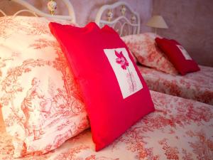 Maisons de vacances Holiday Home Saint-Laurent Pool Retreat : Maison de Vacances 3 Chambres 