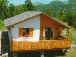 Cozy chalet with a dishwasher, in the High Vosges - 比桑