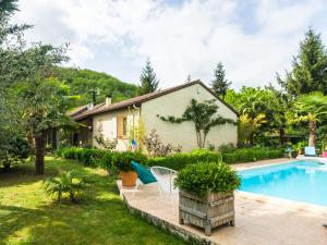 Maisons de vacances Comfy holiday home in Esp re with private pool : photos des chambres