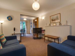 Cozy Holiday Home in Hove with garden