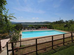 Exquisite Farmhouse in Marche with Swimming Pool