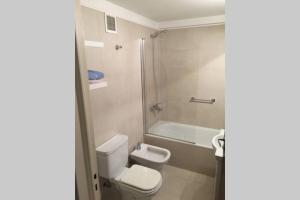 Amplio y luminoso en Recoleta Facultad de medicina