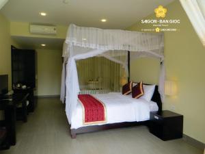 Sài Gòn - Bản Giốc Resort