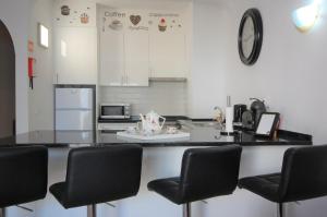 Vila Mar Praia - Free wifi - 50 m From the beach