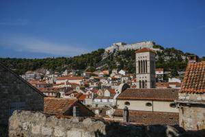 Penthouse in old Dalmatian house - Flybridge