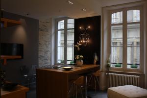 Appartements Suit'Home Jacobins : photos des chambres