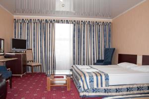 Junior Suite room in Red Hotel
